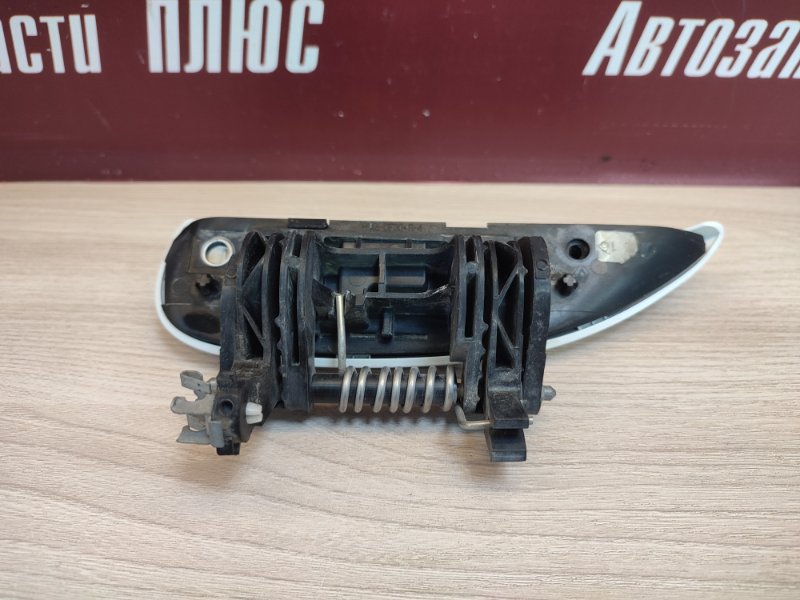 Ручка двери внешняя