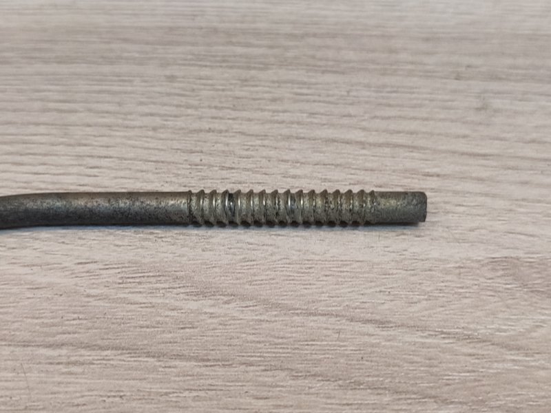 Тяга замка двери