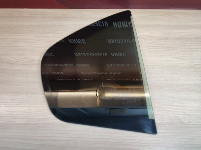 Форточка двери