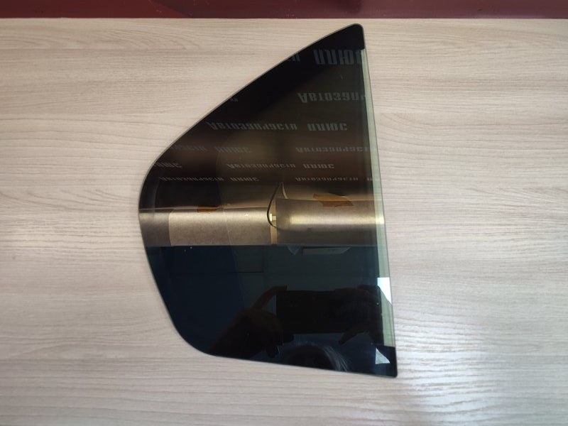 Форточка двери