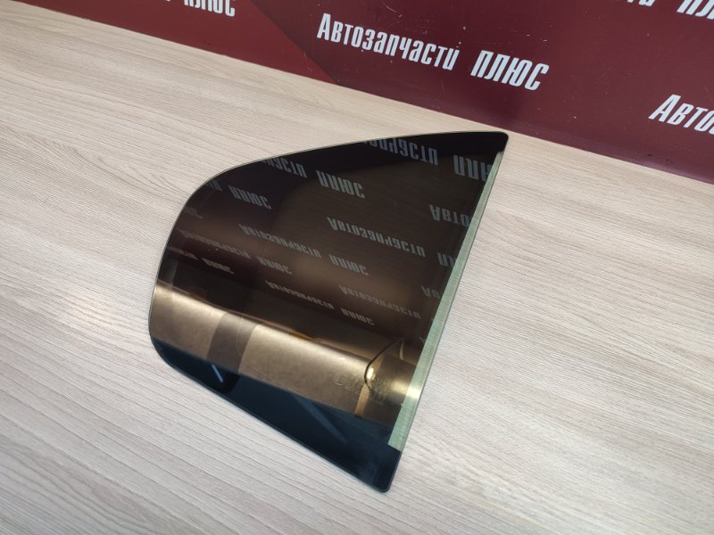 Форточка двери