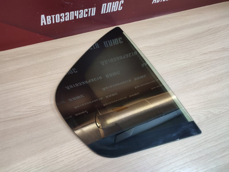 Форточка двери