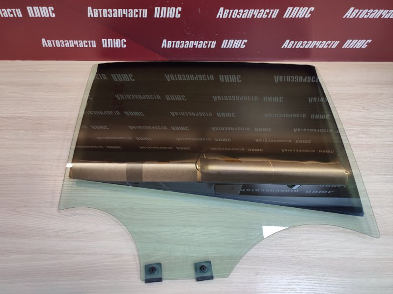 Стекло двери