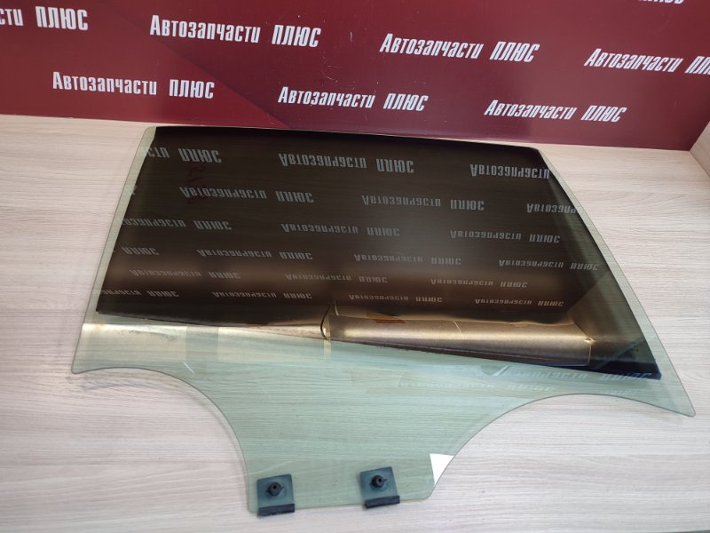 Стекло двери