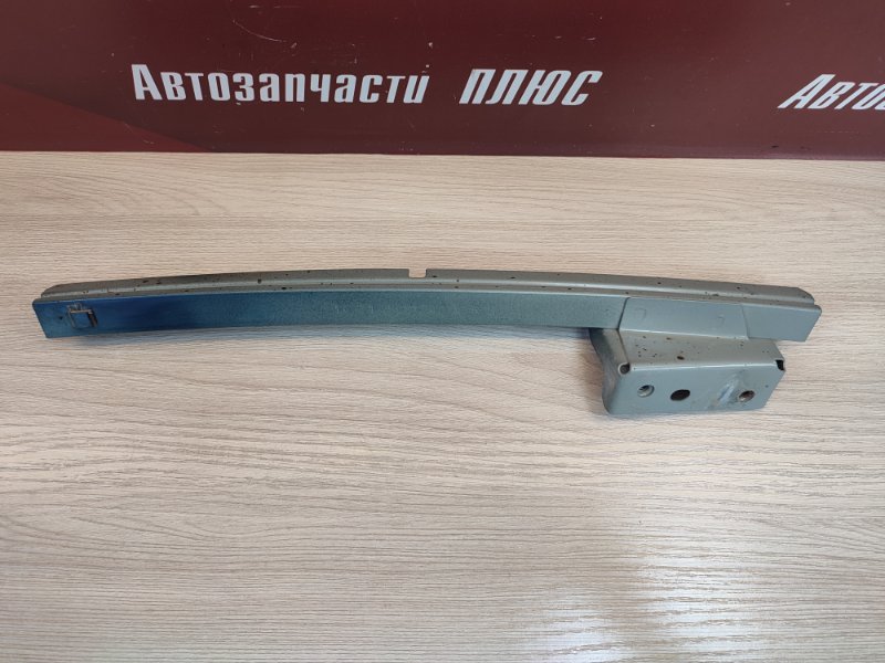 Направляющая стекла     двери