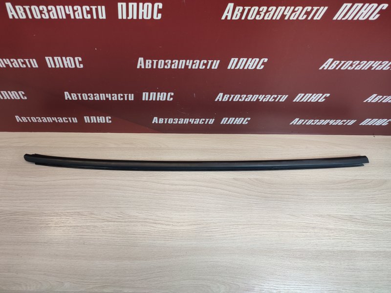 Уплотнитель стекла двери внешний