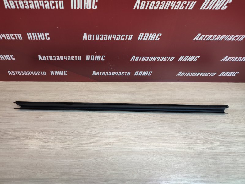 Уплотнитель стекла двери внутренний