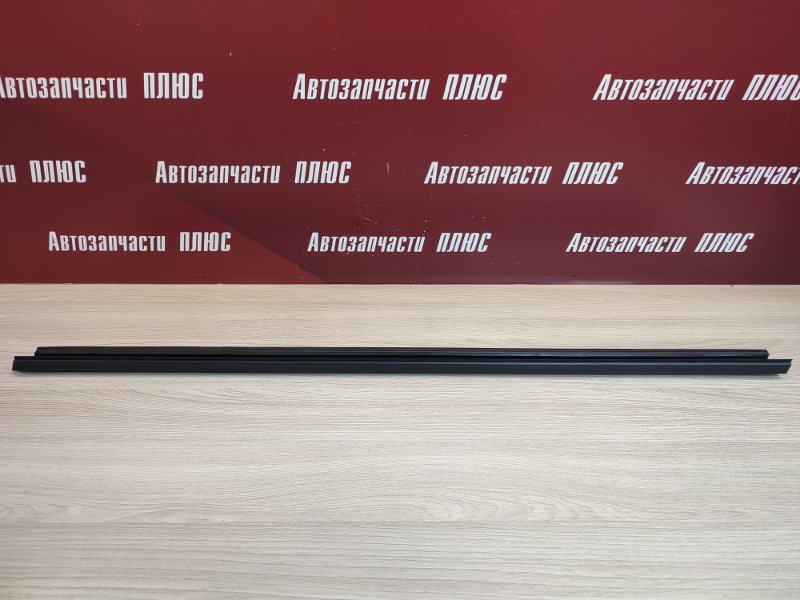 Уплотнитель стекла двери внутренний