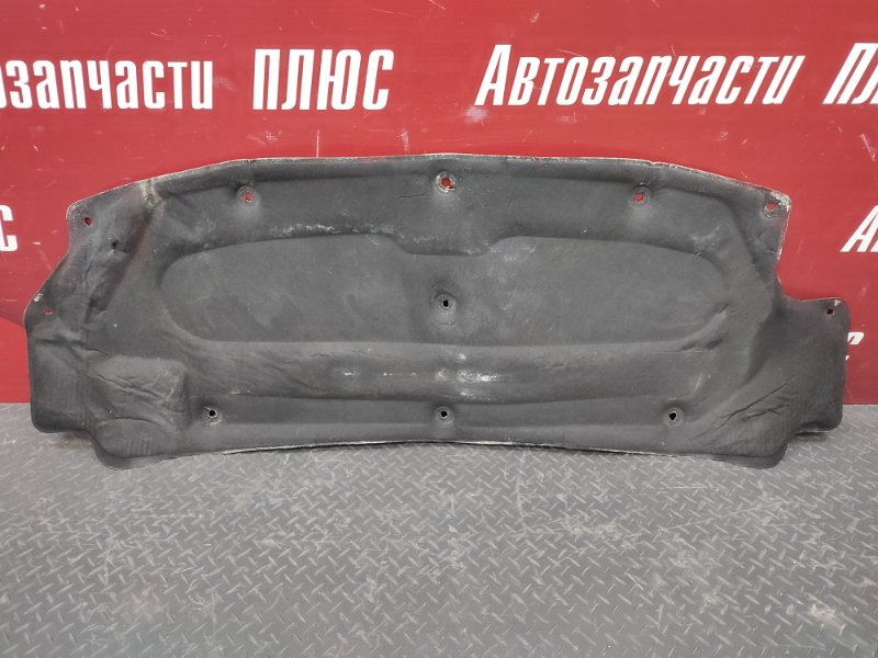 Обшивка капота