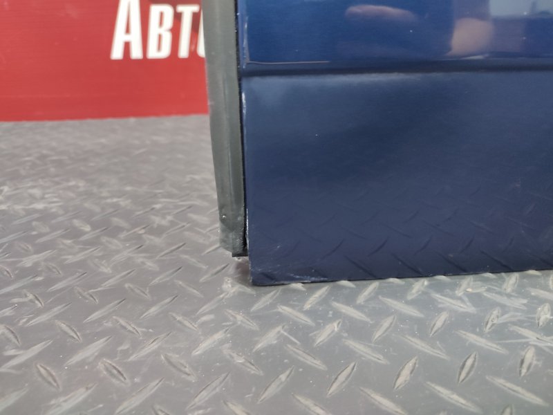 Дверь боковая