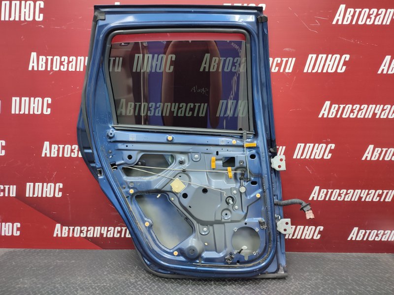 Дверь боковая