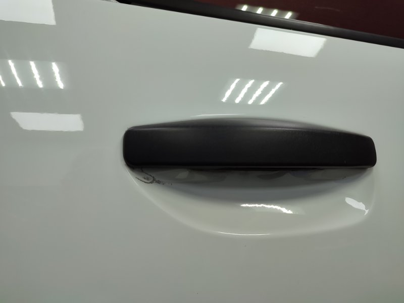 Дверь боковая