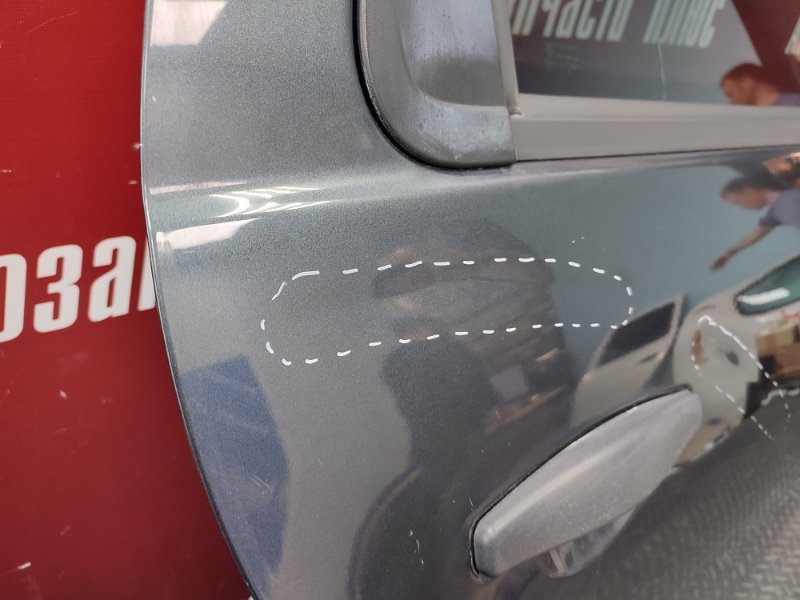 Дверь боковая