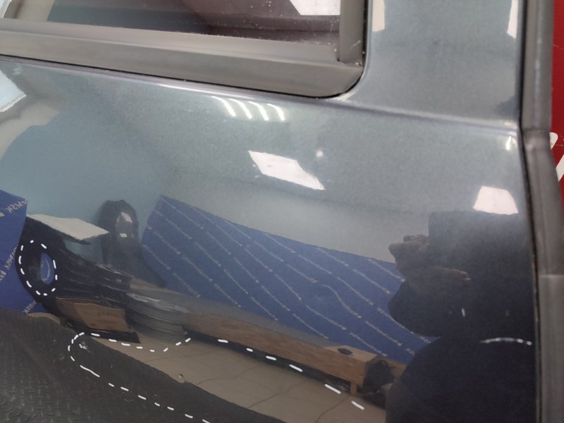 Дверь боковая