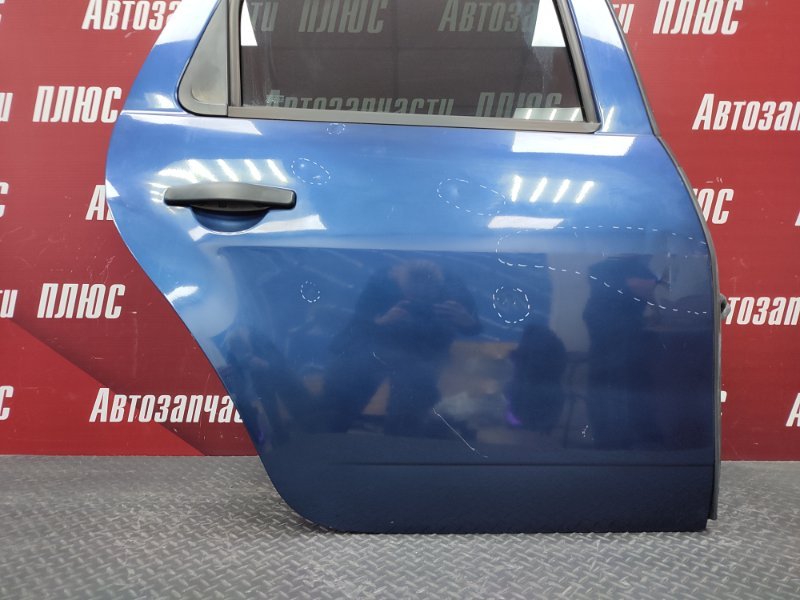 Дверь боковая