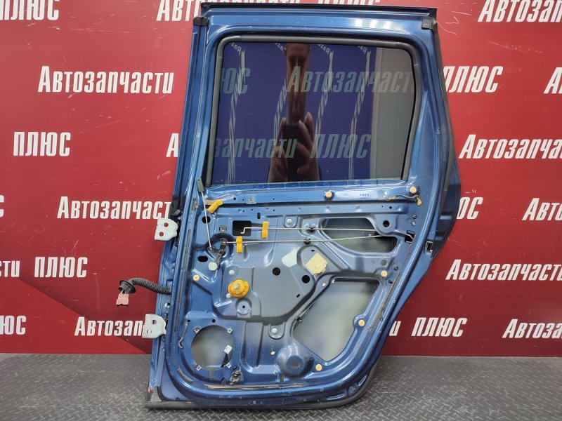 Дверь боковая