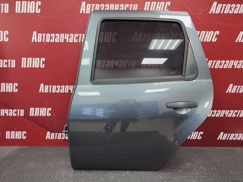 Дверь боковая