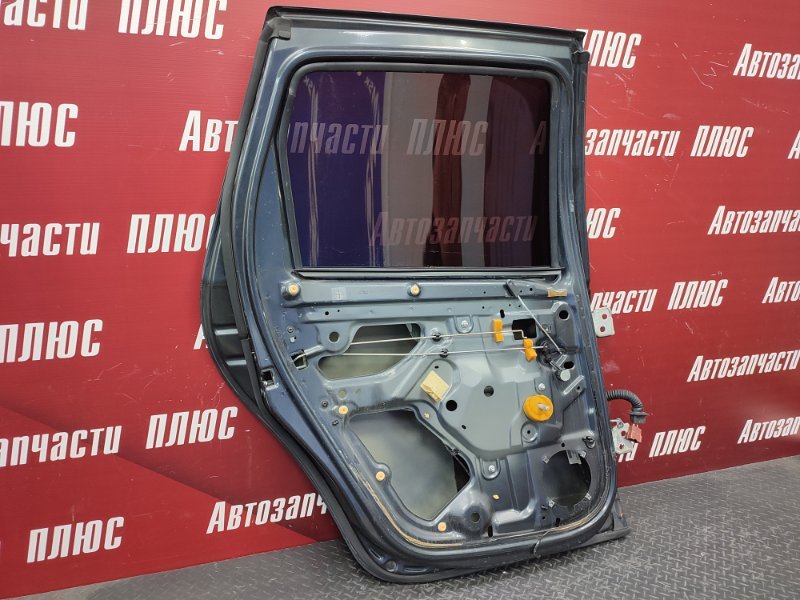 Дверь боковая