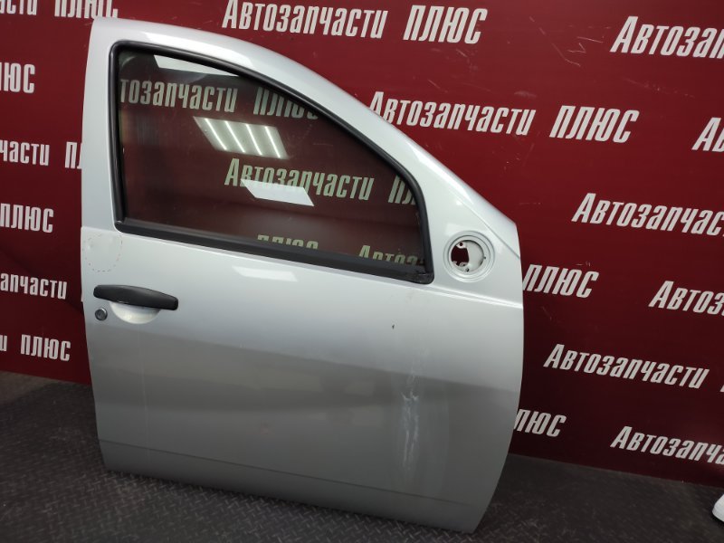 Дверь боковая