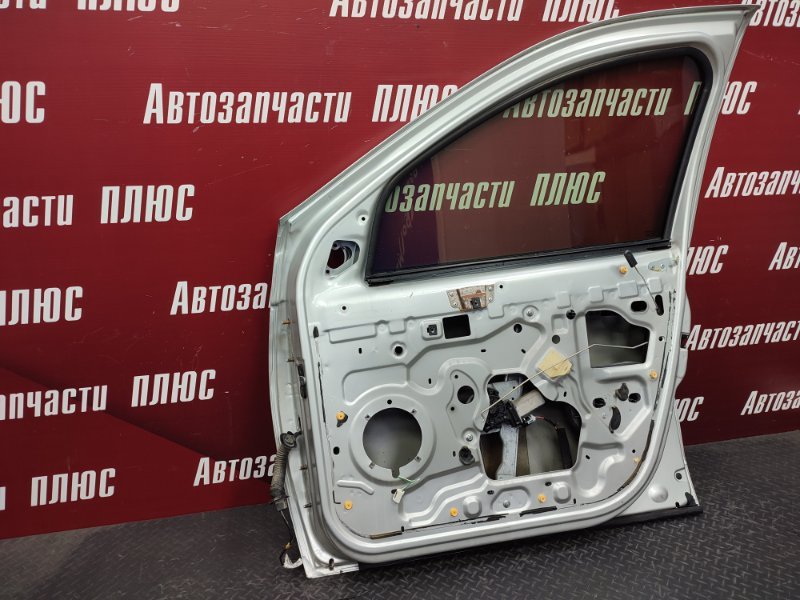 Дверь боковая