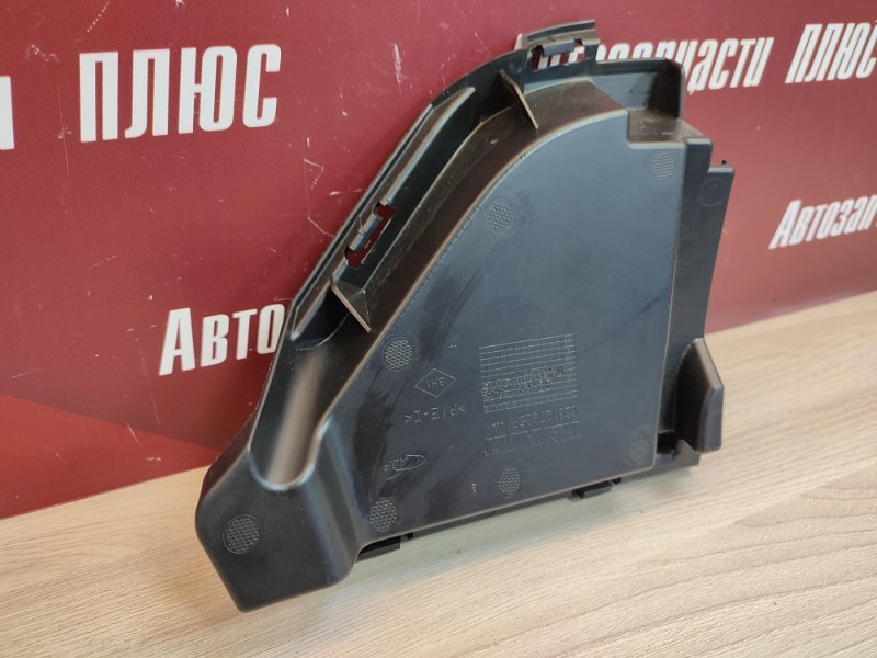 Дефлектор радиатора