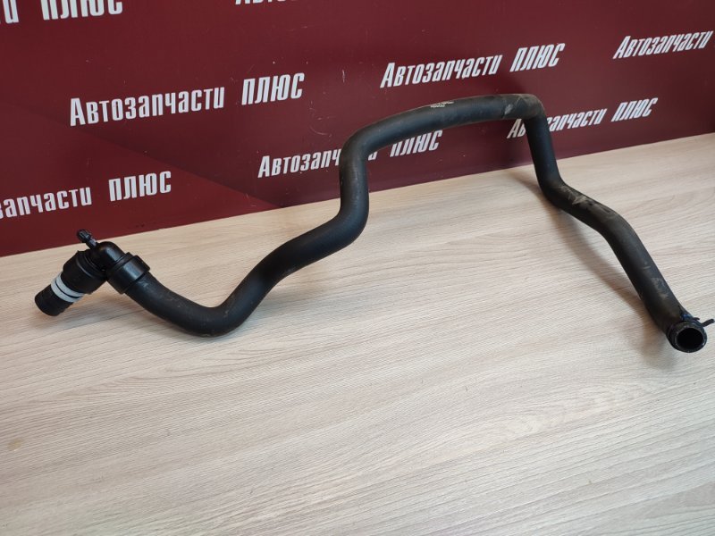 Патрубок отопителя