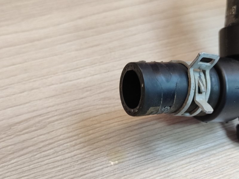 Патрубок отопителя