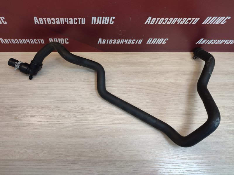 Патрубок отопителя