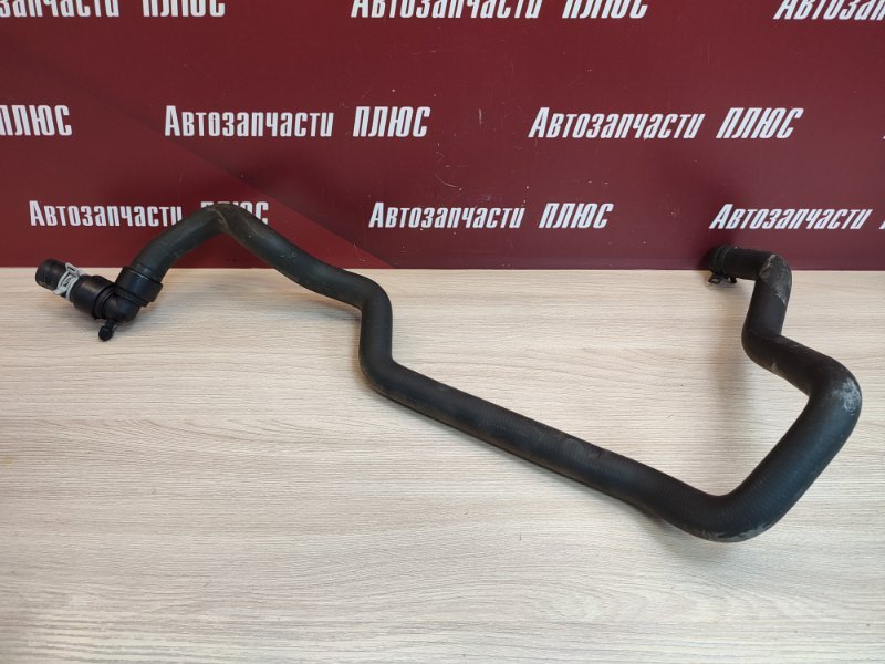 Патрубок отопителя