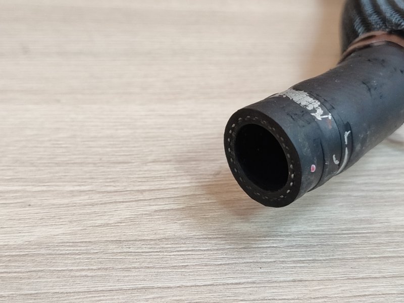 Шланг гидроусилителя руля