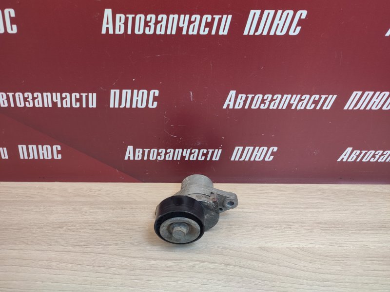 Ролик натяжителя