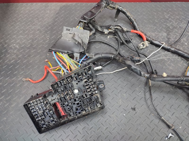 Проводка подкапотная