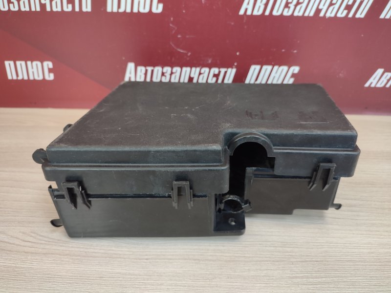 Корпус блока предохранителей