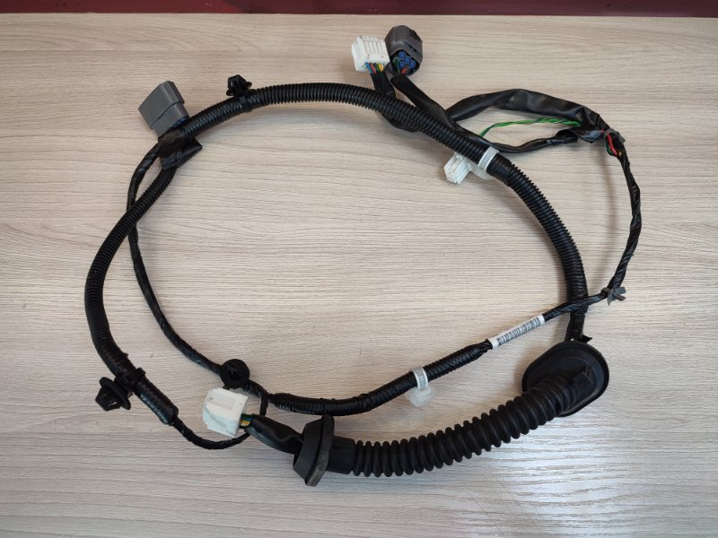 Проводка двери