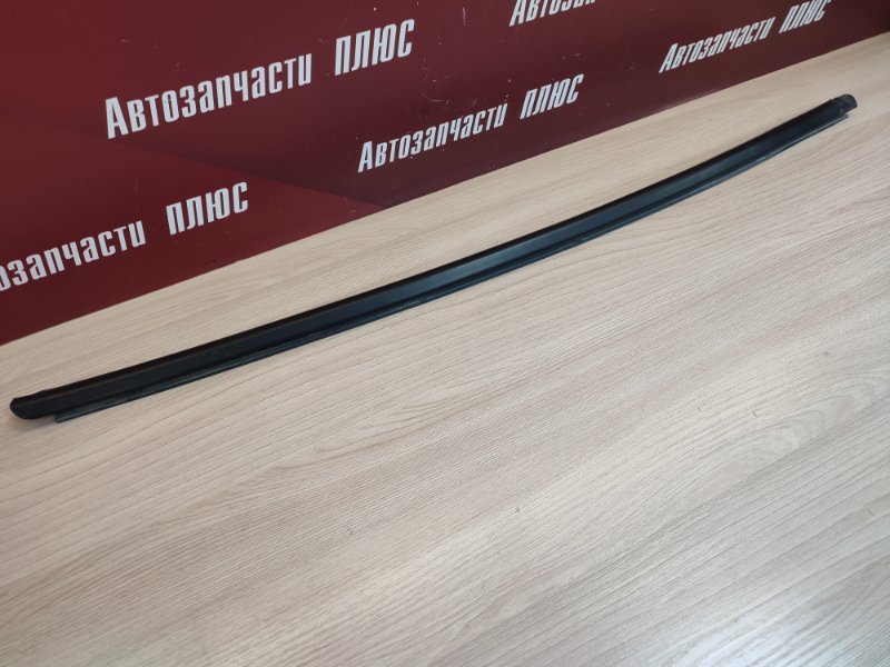Уплотнитель стекла двери внешний