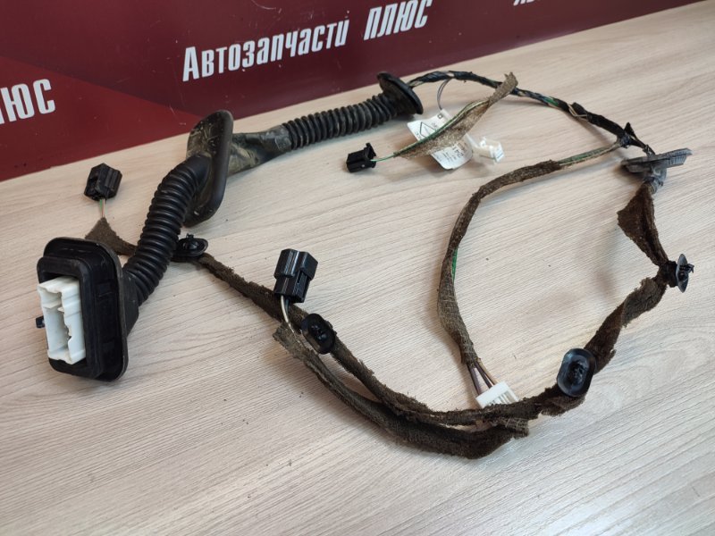 Проводка      двери