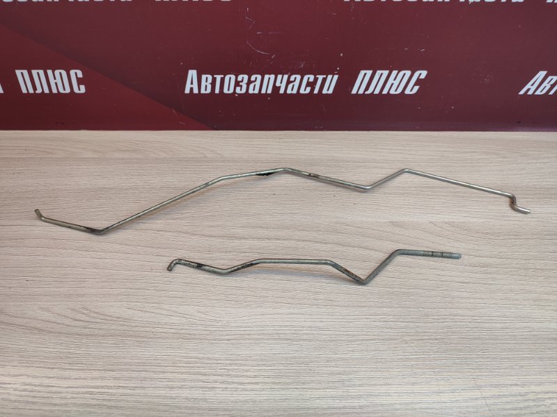 Тяга замка двери