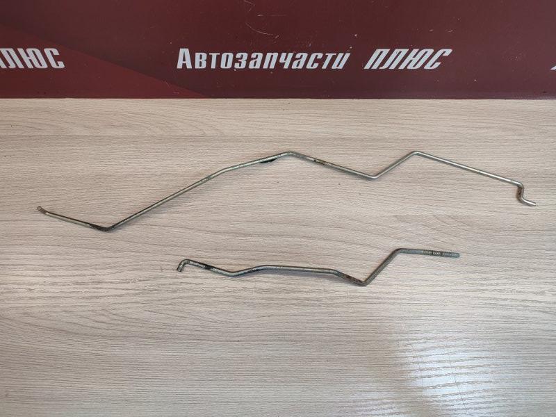 Тяга замка двери