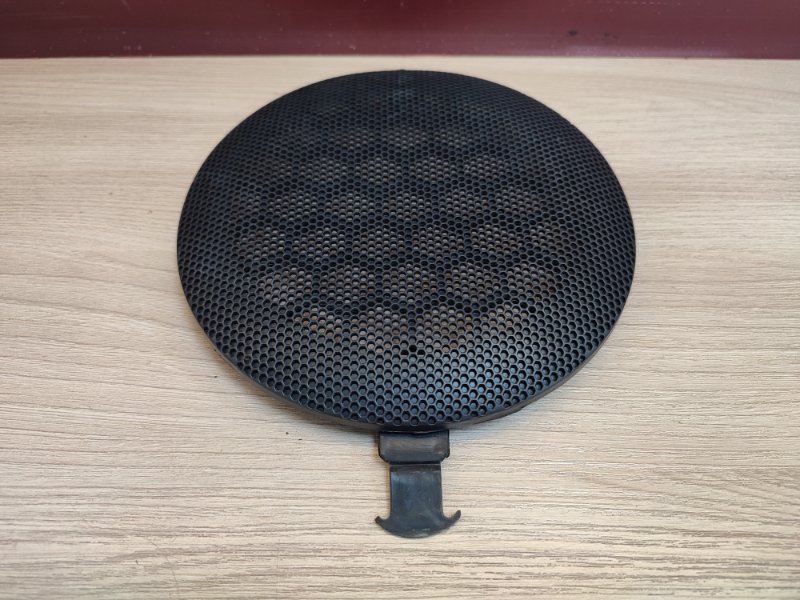 Крышка динамика