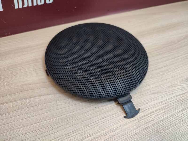 Крышка динамика