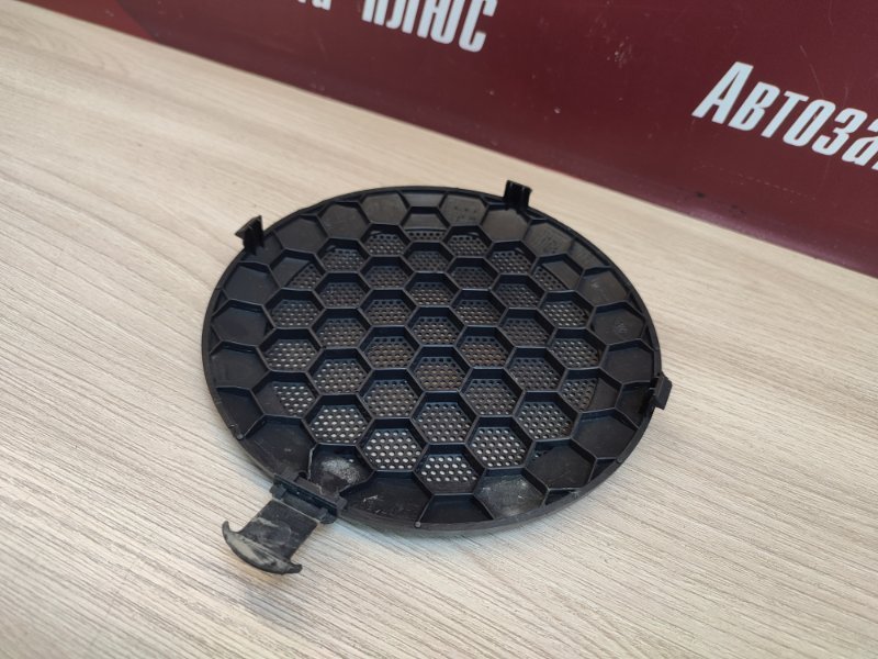 Крышка динамика