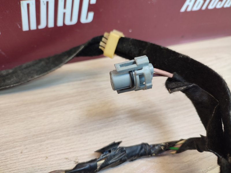 Проводка двери