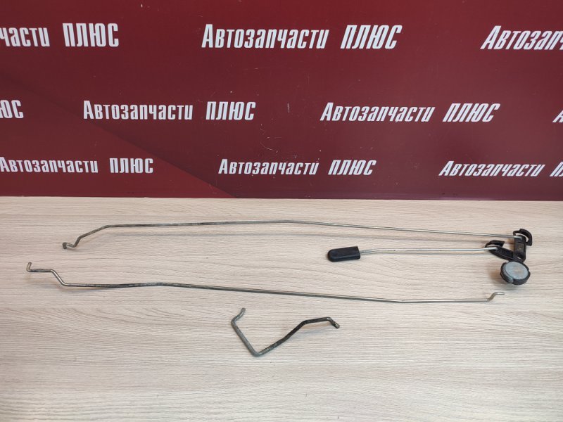 Тяга замка двери