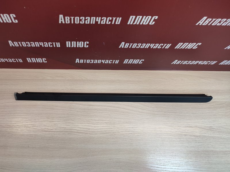 Уплотнитель стекла двери внешний