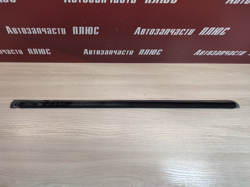 Уплотнитель стекла двери внешний