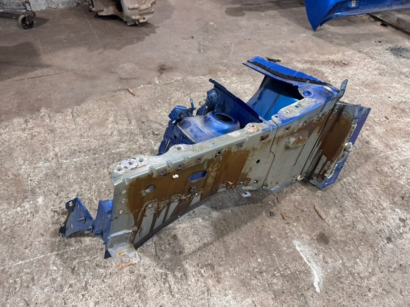 Усилитель   крыла