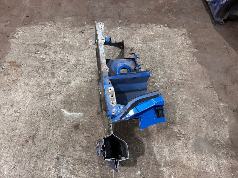 Усилитель   крыла