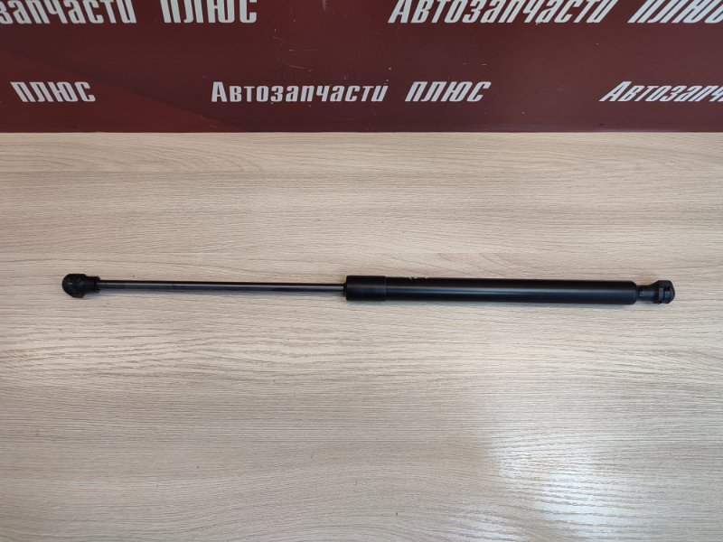 Амортизатор багажника