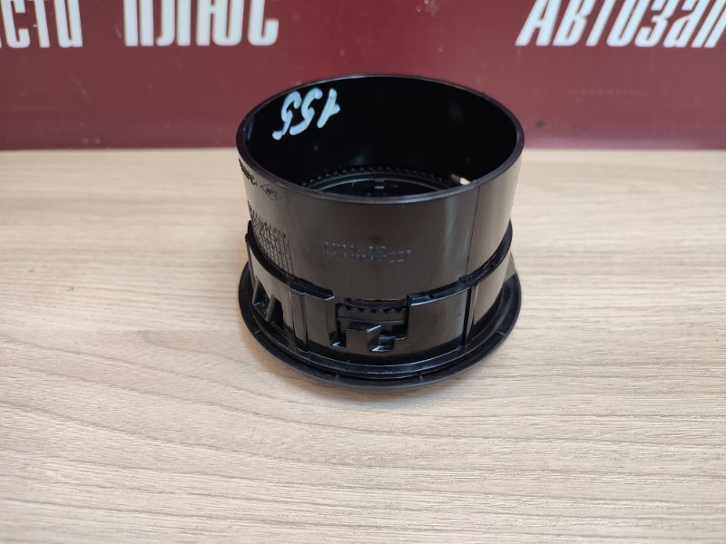 Воздушный дефлектор салона