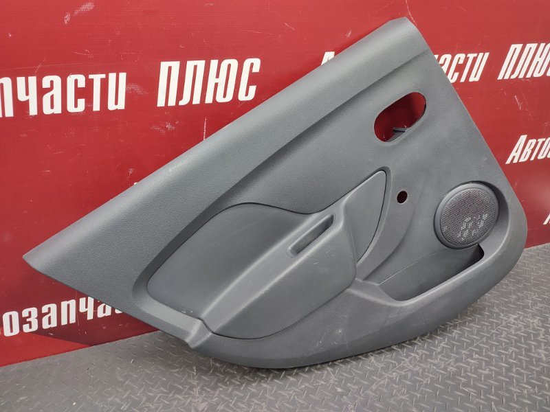 Обшивка боковой двери